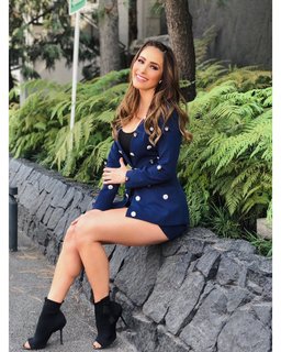 Cynthia Rodríguez feet photo thumbnail