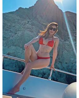 Cynthia Rodríguez feet photo thumbnail