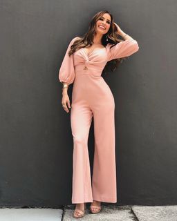Cynthia Rodríguez feet photo thumbnail