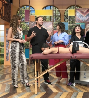 Cynthia Rodríguez feet photo thumbnail