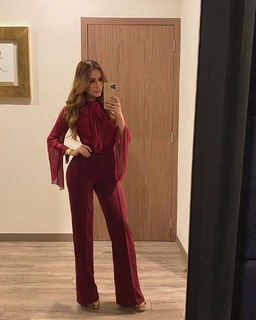 Cynthia Rodríguez feet photo thumbnail