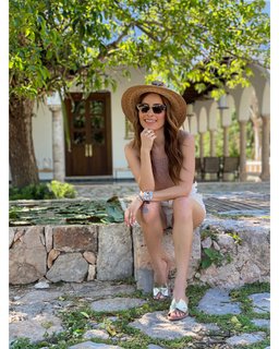 Cynthia Rodríguez feet photo thumbnail