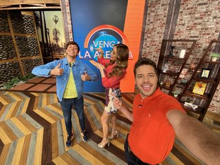 Cynthia Rodríguez feet photo thumbnail