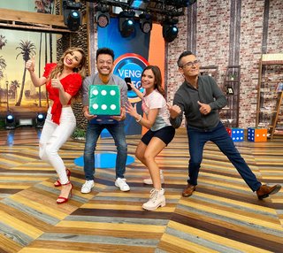 Cynthia Rodríguez feet photo thumbnail