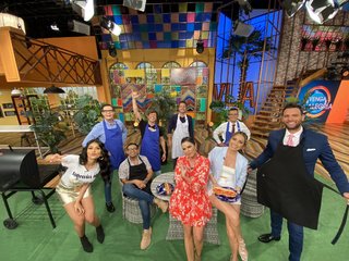 Cynthia Rodríguez feet photo thumbnail