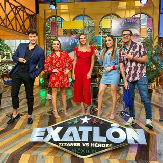 Cynthia Rodríguez feet photo thumbnail