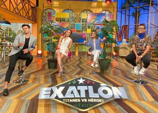 Cynthia Rodríguez feet photo thumbnail