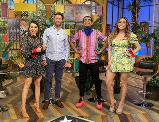 Cynthia Rodríguez feet photo thumbnail