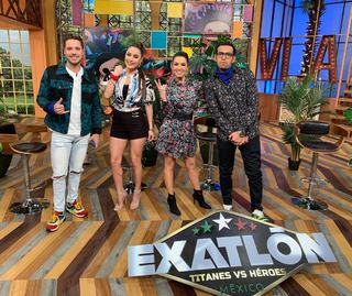 Cynthia Rodríguez feet photo thumbnail