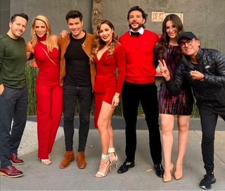 Cynthia Rodríguez feet photo thumbnail