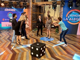 Cynthia Rodríguez feet photo thumbnail