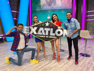 Cynthia Rodríguez feet photo thumbnail