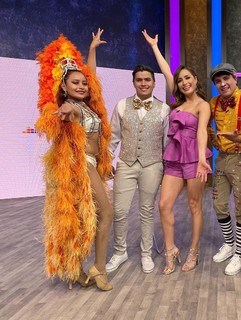 Cynthia Rodríguez feet photo thumbnail