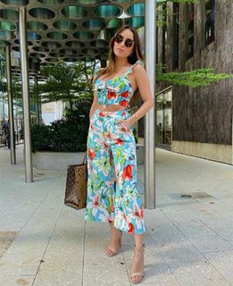 Cynthia Rodríguez feet photo thumbnail