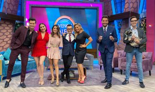 Cynthia Rodríguez feet photo thumbnail