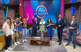 Cynthia Rodríguez feet photo thumbnail