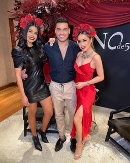 Cynthia Rodríguez feet photo thumbnail