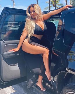 Cynthia Santana feet photo 8
