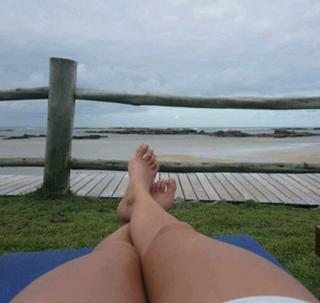 Cynthia Senek feet photo 11