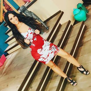 Cynthia Urias feet photo thumbnail