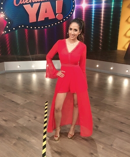 Cynthia Urias feet photo thumbnail