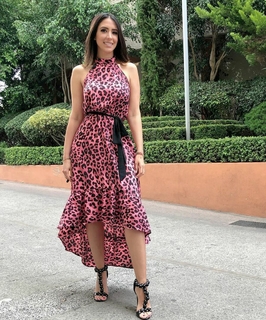 Cynthia Urias feet photo thumbnail