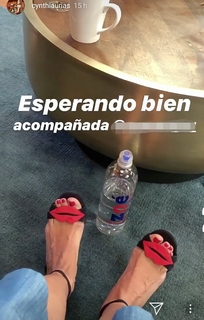 Cynthia Urias feet photo thumbnail