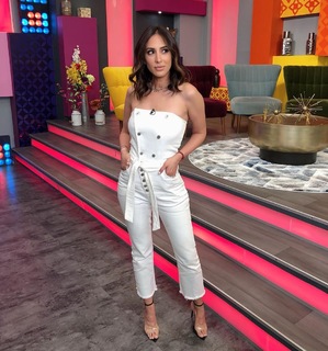 Cynthia Urias feet photo thumbnail