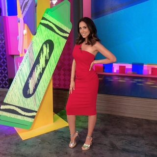 Cynthia Urias feet photo thumbnail