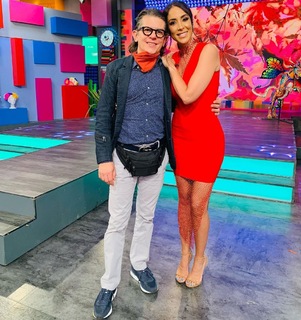 Cynthia Urias feet photo thumbnail