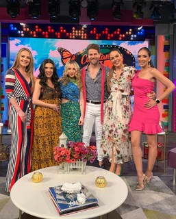 Cynthia Urias feet photo thumbnail