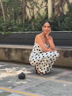 Cynthia Urias feet photo 1