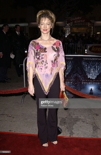Cynthia Watros feet photo 8