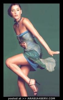 Cyrine AbdelNour feet photo thumbnail