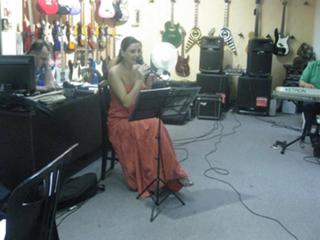 Cyrine AbdelNour feet photo thumbnail