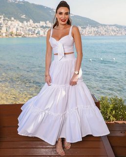 Cyrine AbdelNour feet photo thumbnail