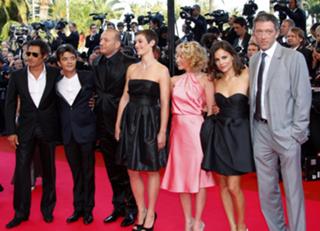 Cécile de France feet photo thumbnail