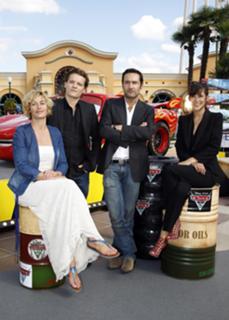 Cécile de France feet photo thumbnail