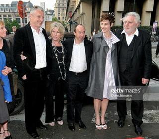 Cécile de France feet photo thumbnail