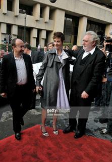 Cécile de France feet photo thumbnail