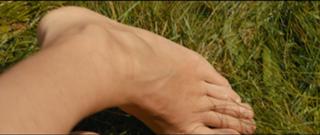 Cécile de France feet photo thumbnail