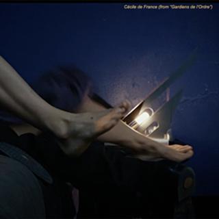 Cécile de France feet photo thumbnail