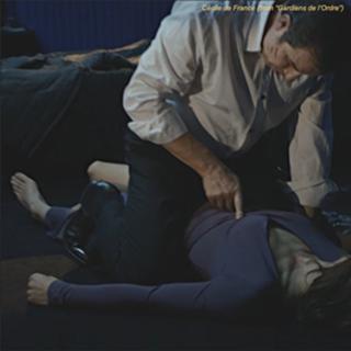 Cécile de France feet photo thumbnail