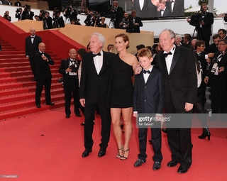 Cécile de France feet photo thumbnail