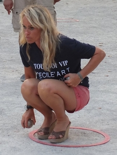 Cécile de Ménibus feet photo thumbnail