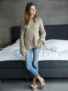 Céline Bethmann feet photo 20
