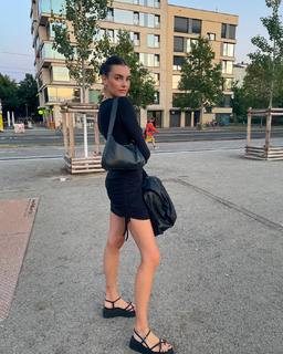 Céline Bethmann feet photo 5