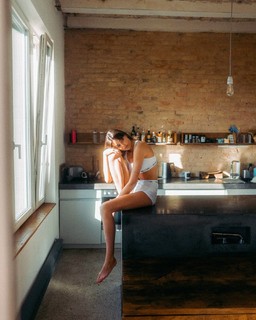 Céline Bethmann feet photo 14