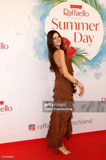 Céline Bethmann feet photo 3