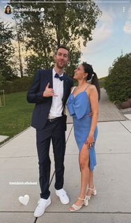 Céline Dept feet photo thumbnail